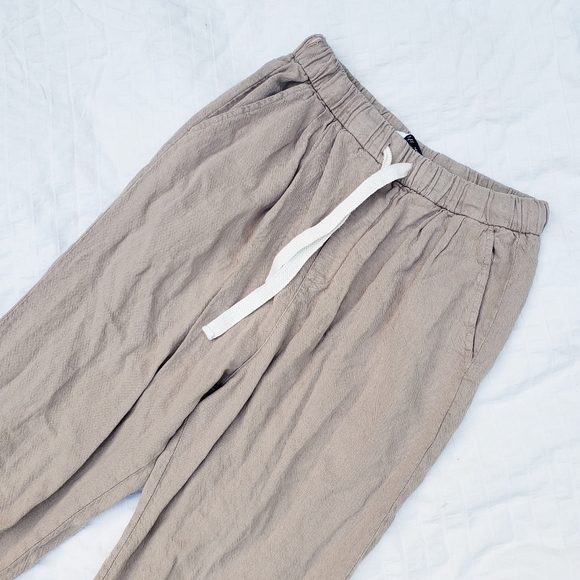 Zara Tan Trouser Pants - Picture 2 of 2